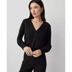 ANN TAYLOR Women's Petite Mixed Media Pleat Front Top Size XS In Black